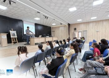 IA: Lancement du programme de formation au numérique dédié aux enfants