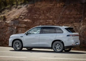 Voiture électrique: Leapmotor lance le C10 REEV au Maroc