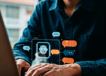 Lancement du premier chatbot dédié aux Marocains à l’étranger