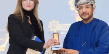 Littérature: La Marocaine Samira Faraji reçoit le Prix d’excellence des Global Awards