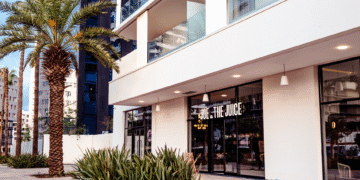 Joe & The Juice Casablanca